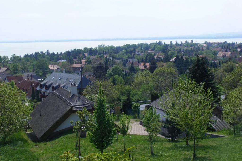 Holidaysport Haus Балатондьёрёк Номер фото