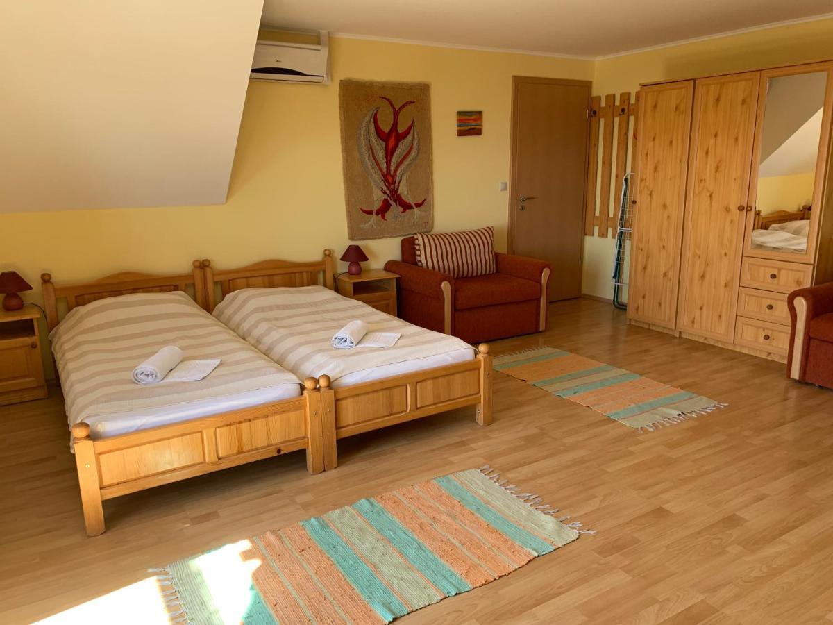 Holidaysport Haus Балатондьёрёк Экстерьер фото