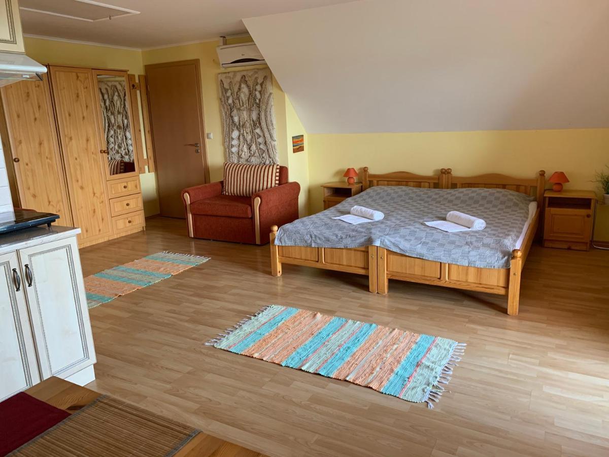 Holidaysport Haus Балатондьёрёк Экстерьер фото